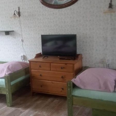 Restaurace A Penzion Ubrousku Prostri Se Nová Bystřice Zewnętrze zdjęcie